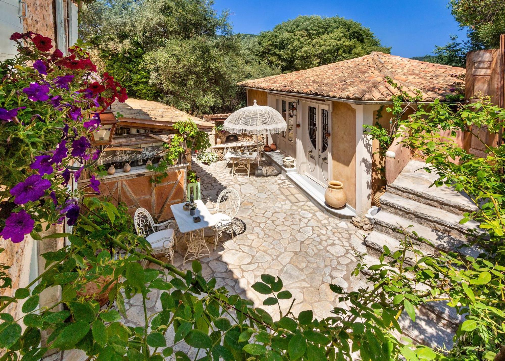 Pavezzo Country Retreat Aparthotel Katouna Exterior photo